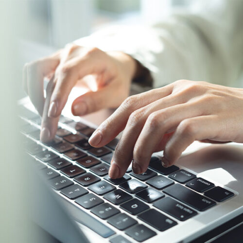 Send mail online with LetterStream.